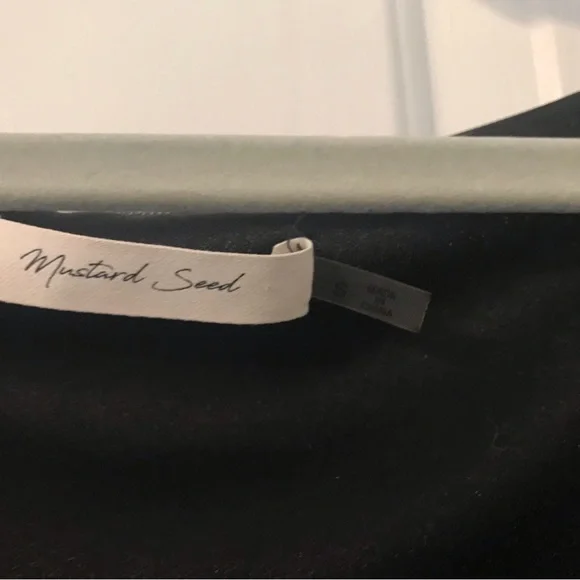 GLIMMER SPARKLE & SHINE SEQUIN BALLOON SLEEVE TWIST FRONT TOP Black S Christmas - Picture 9 of 13